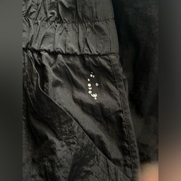 Free people windbreaker NWOT - Picture 4 of 4